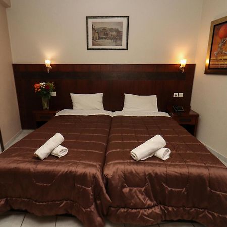 Hotel Orfeas Kalampáka Ngoại thất bức ảnh