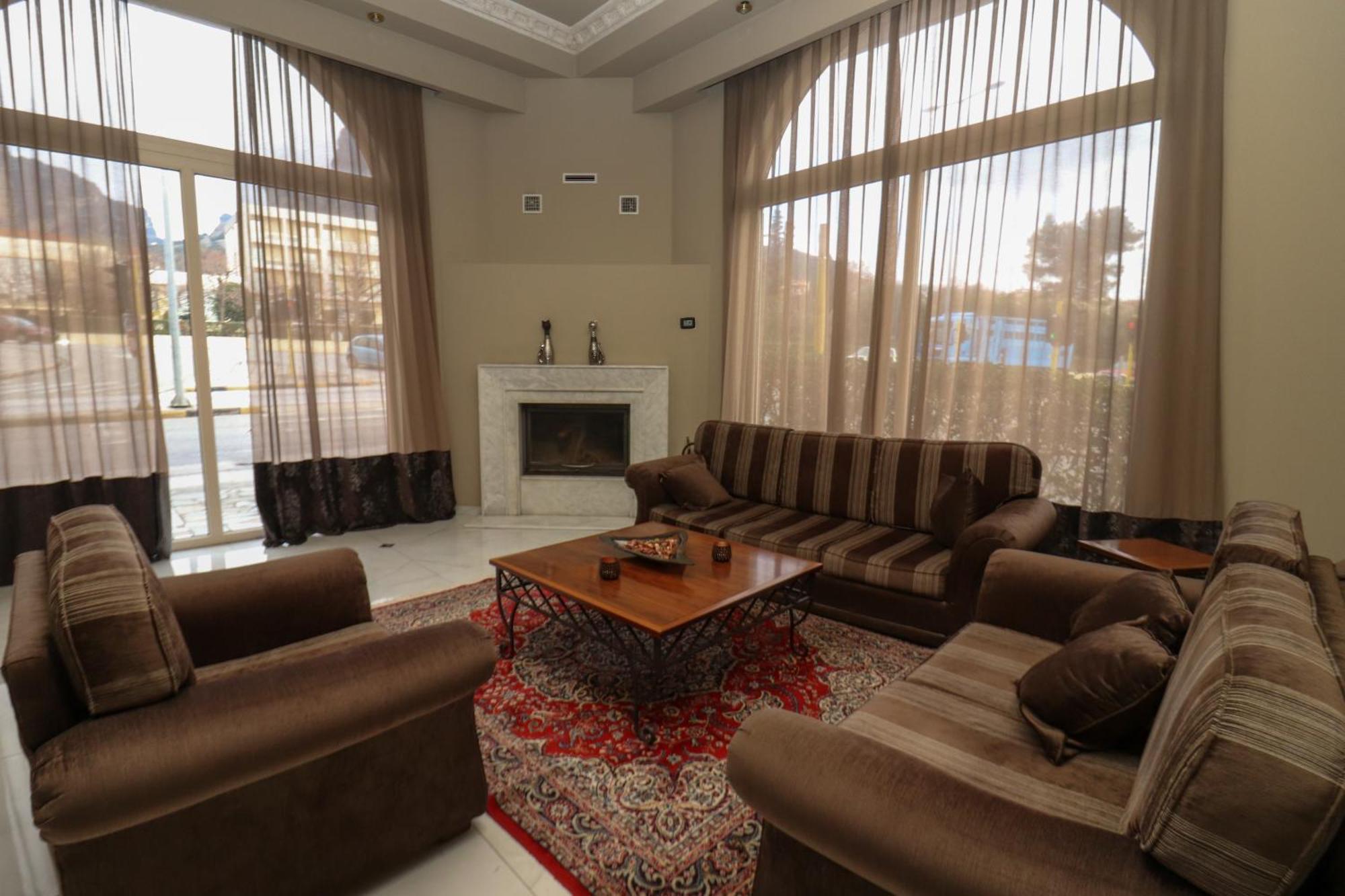 Hotel Orfeas Kalampáka Ngoại thất bức ảnh