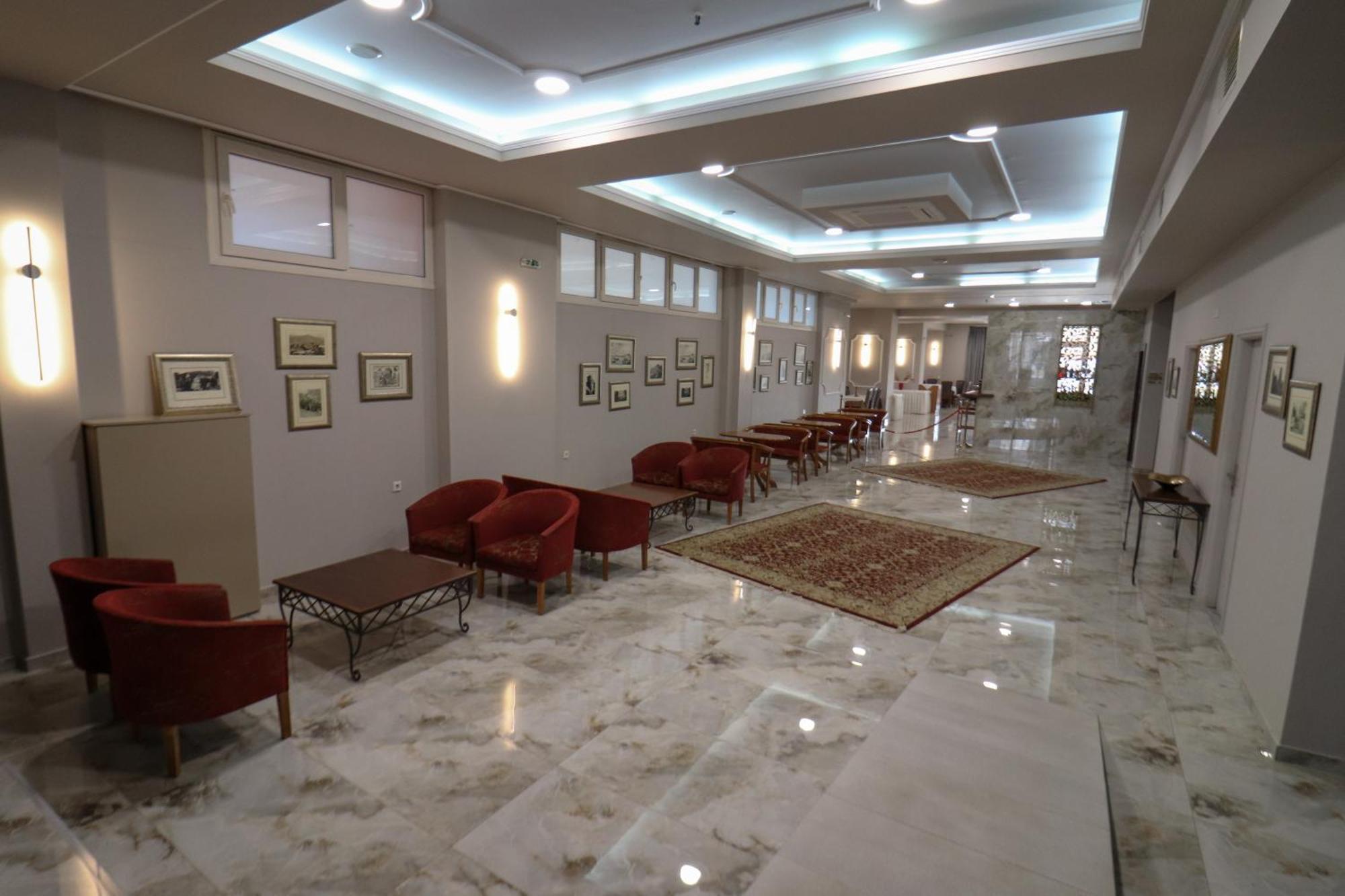 Hotel Orfeas Kalampáka Ngoại thất bức ảnh