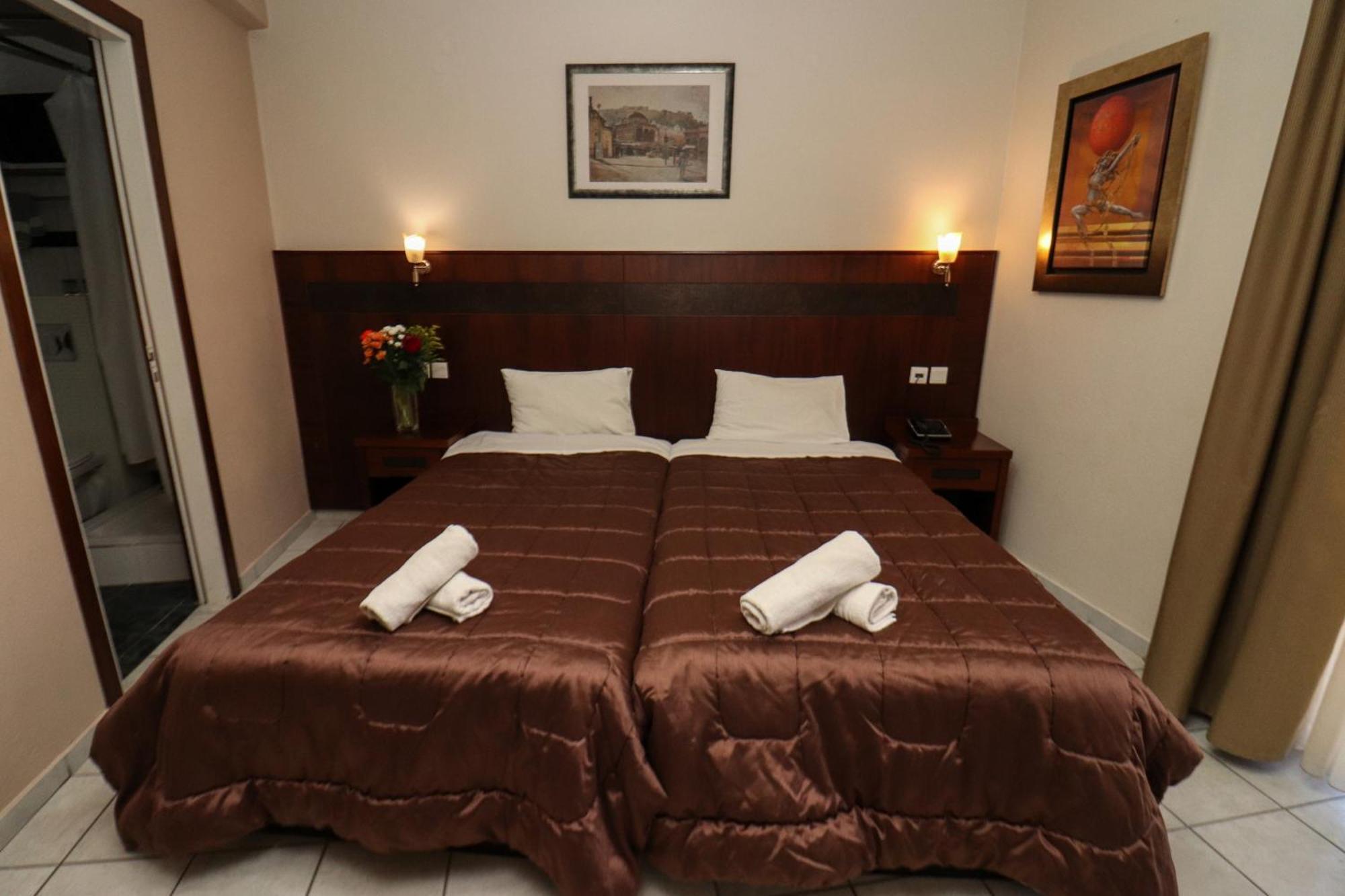Hotel Orfeas Kalampáka Ngoại thất bức ảnh