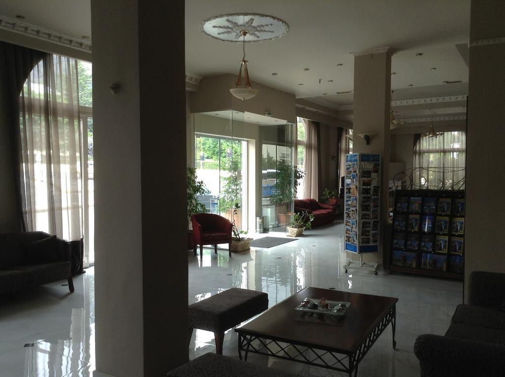 Hotel Orfeas Kalampáka Ngoại thất bức ảnh