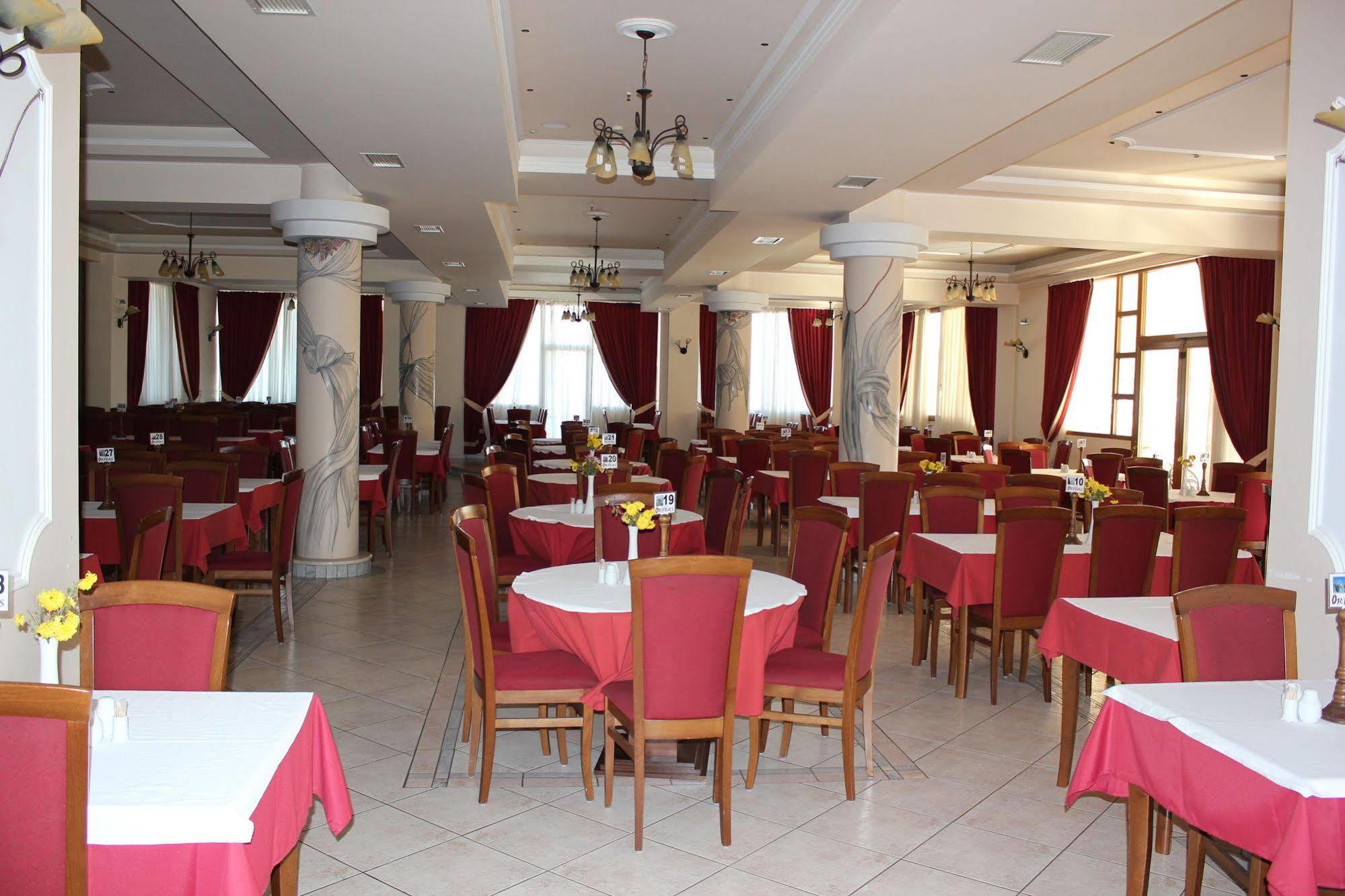 Hotel Orfeas Kalampáka Ngoại thất bức ảnh